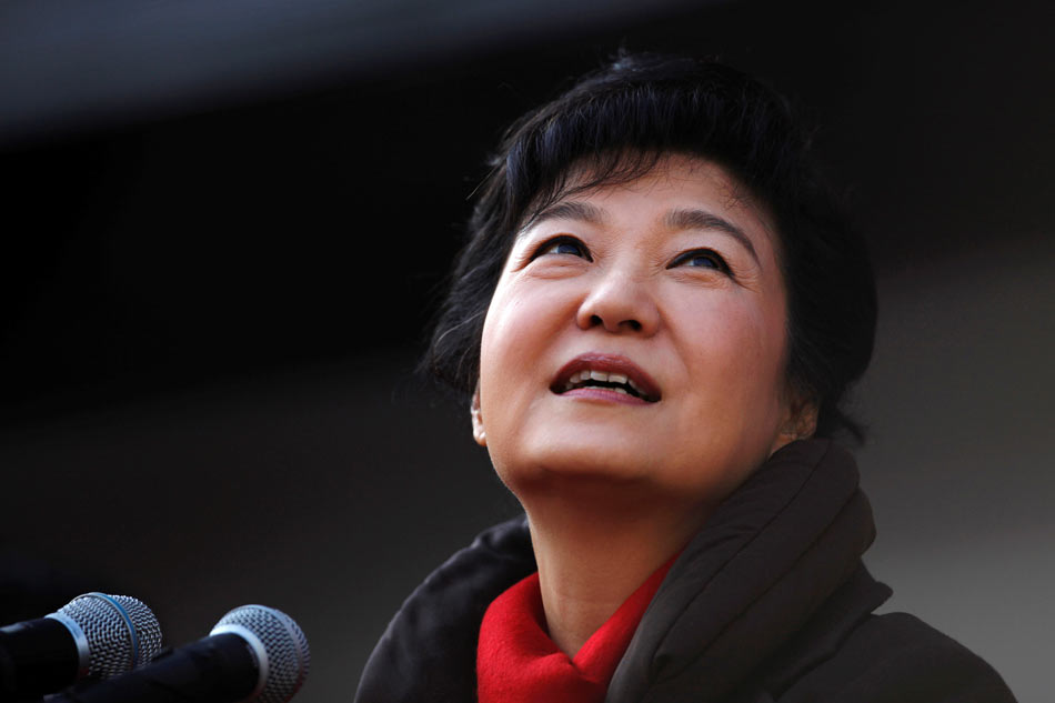 South Korean president conspired with her friend, prosecutors say