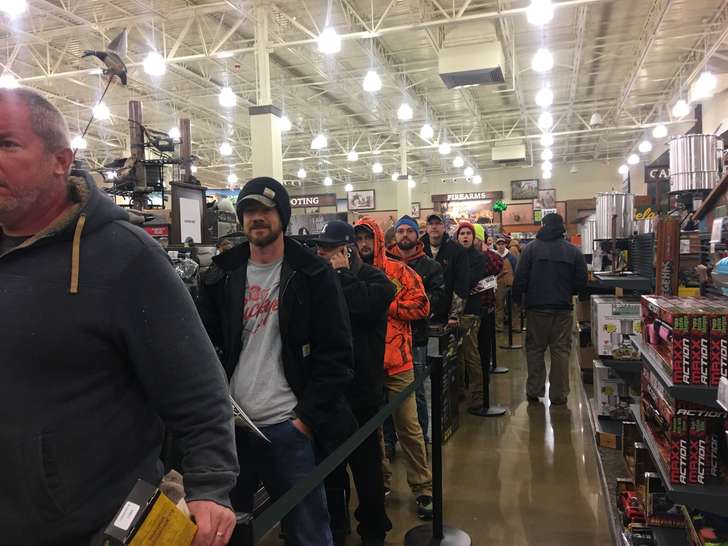 KARA DRISCOLL  STAFF 
 

 
Shoppers wait in line at the Cabela’s in Centerville on Black Friday. KARA DRISCOLL  STAFF