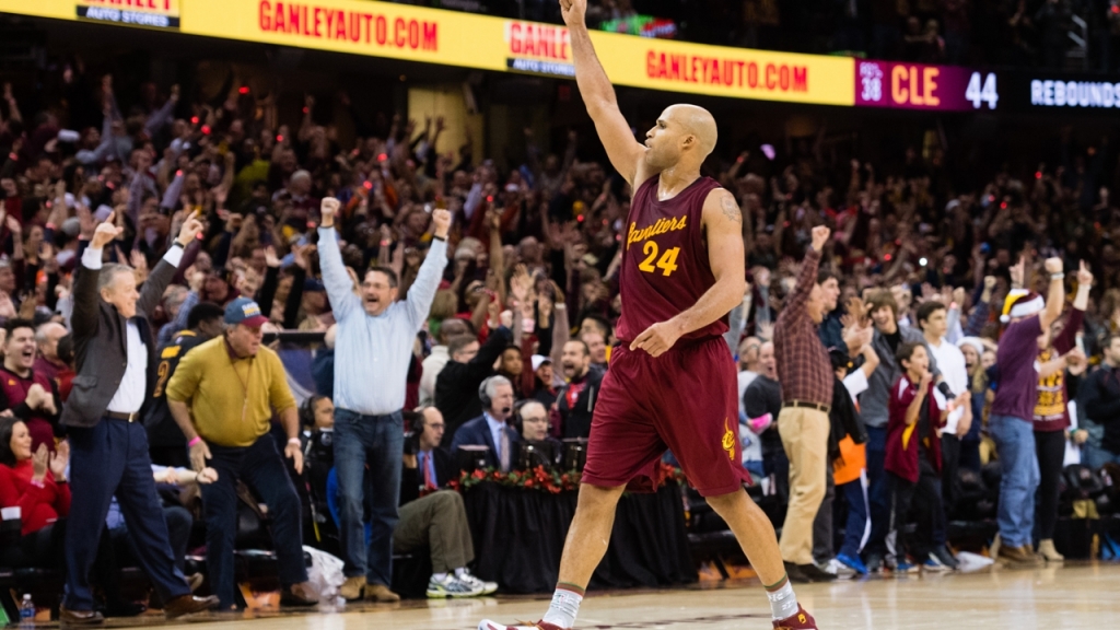 Cavs upset Kevin Durant wasn't called for tech for what he said to Kevin Love