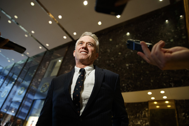 Robert F. Kennedy Jr. talks with reporters in the lobby of Trump Tower in New York Tuesday Jan. 10,2017 after meeting with President-elect Donald Trump