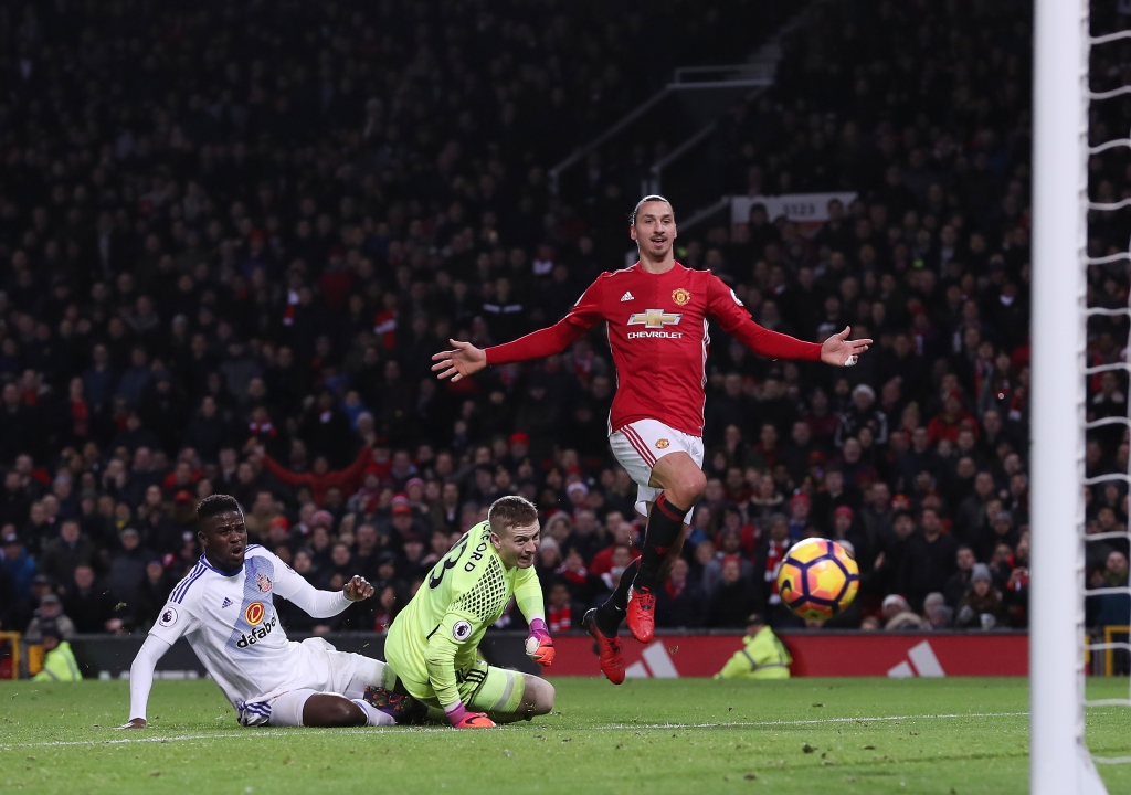 Zlatan Ibrahimovic and Paul Pogba named in Team of the Week