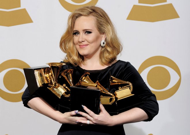 Did Adele break her Grammy Award in half in honour of Beyoncé?