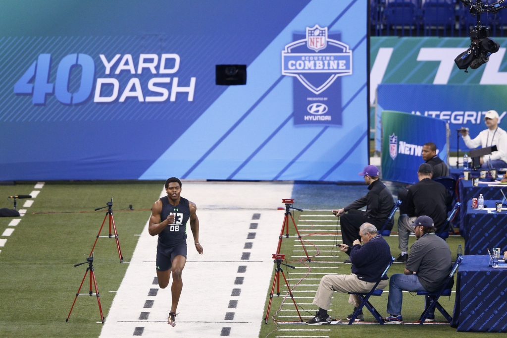 INDIANAPOLIS IN- FEBRUARY 29 Defensive back Jalen Ramsey of Florida State runs the 40-yard dash during the 2016 NFL Scouting Combine at Lucas Oil Stadium