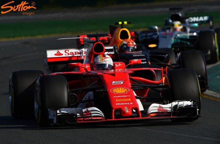 Australian GP Vettel storms to Melbourne win