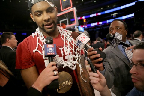 Sindarius Thornwell finished with 26 points as South Carolina beat Florida to reach the Final Four for the first time