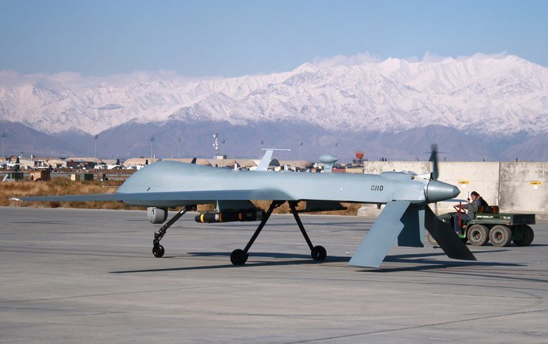 US drone strikes are used to target militants with Al Qaeda in the Arabian Pensinsula Bonny Schoonakker