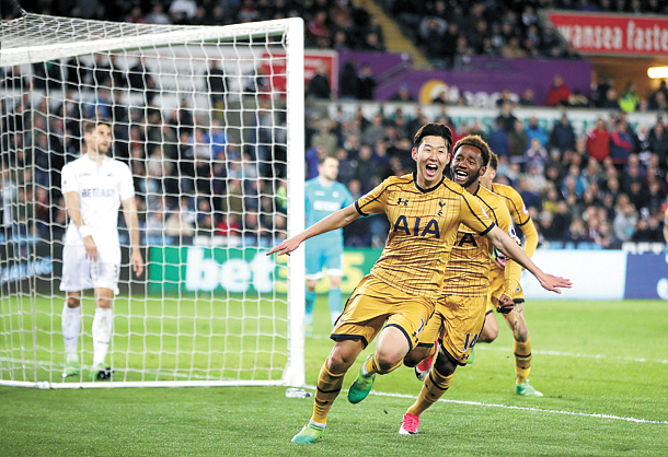 'Nothing impossible', says Mauricio Pochettino as Tottenham attempt to inflict pressure on leaders Chelsea