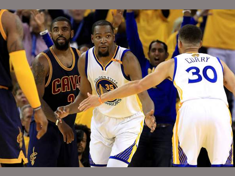 Kevin Durant arrives with doubter-shushing Game 1 performance