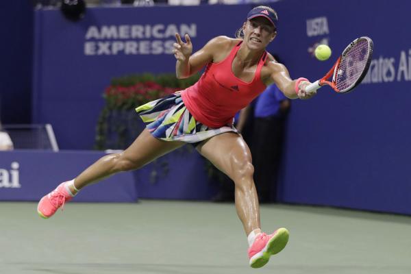 Top-seeded Kerber stunned in first round of French Open