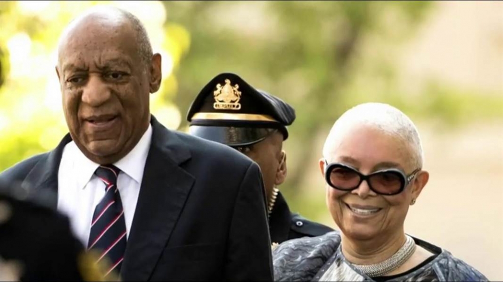 Cosby's lawyer, judge clash as jury pushes patience, clock