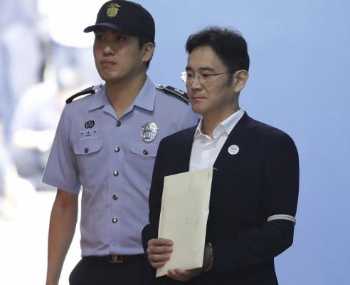 Samsung Electronics Co. vice chairman Lee Jae-yong leaves