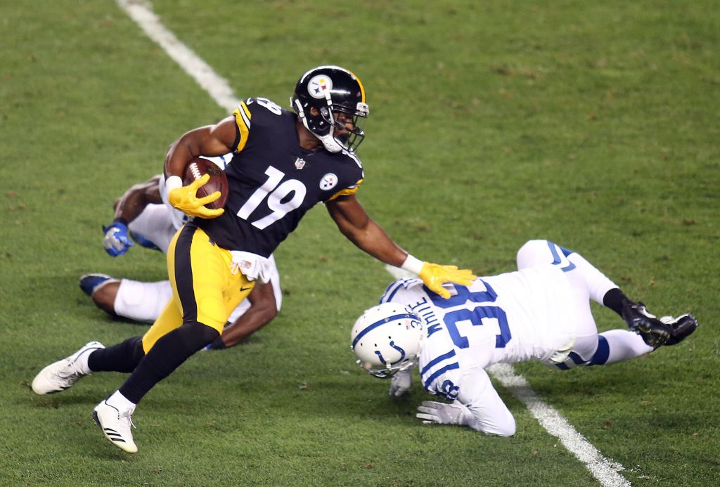 JuJu Smith Schuster gets first NFL touchdown to extend Steelers lead