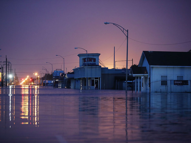 Hurricane Harvey: Houston Has No Quick Way to Get Rid of Floodwater