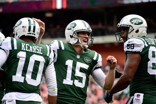 Josh Mc Cown of the Jets celebrates a touchdown