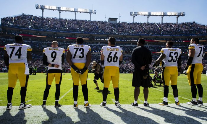 Quarterback Ben Roethlisberger #7 of the Pittsburgh Steelers