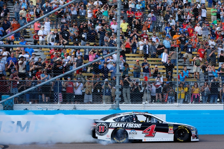 Kevin Harvick Claims Third Consecutive Cup Victory By Taking Checkered Flag In The Ticket Guardian 500 at ISM Raceway