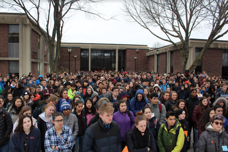 MVHS Students Hold Memorial Service Instead of a Walk-Out