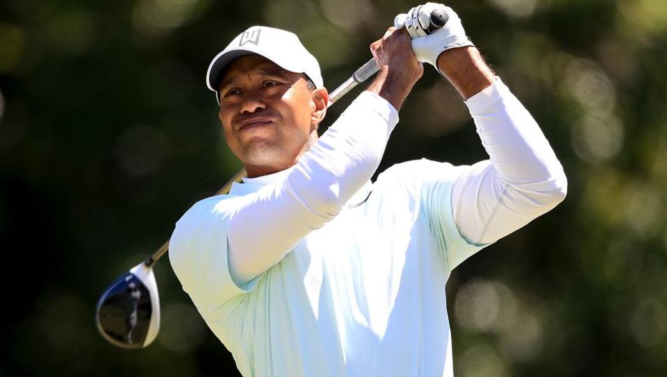 Tiger Woods starts from the ninth tee during the second round of the Valspar Championship at Innisbrook Resort Copperhead Course on Friday