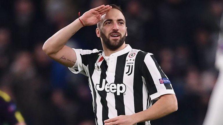 Charlie Nicholas is backing Juventus forward Gonzalo Higuain to score the winner against Real Madrid