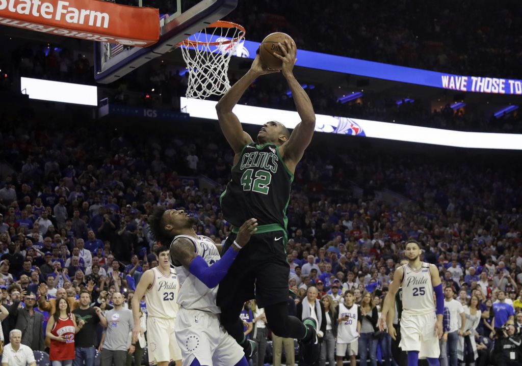 Confetti dropped too early in chaotic 76ers Celtics Game 3