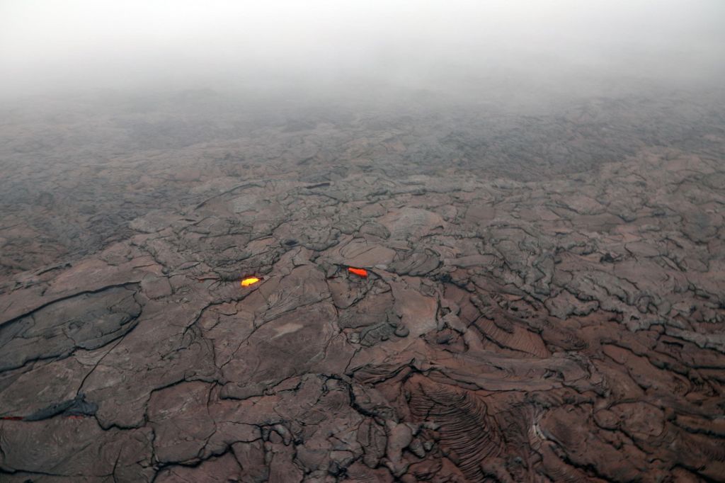 Hawaiians on volcano eruption watch as hundreds of earthquakes hit island in less than 72 hours