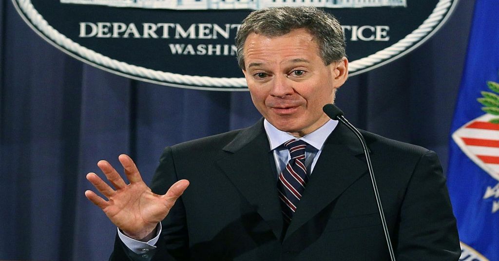 AG Schneiderman is accused of abusing four women