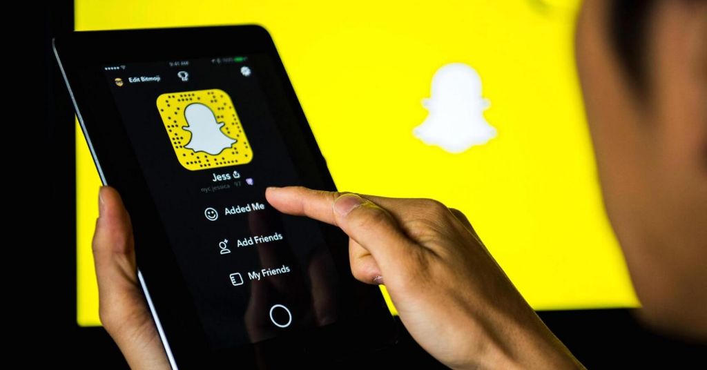 Snap's sales signal it may not be snapping back anytime soon