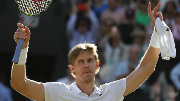 South African Kevin Anderson outlasted Roger Federer 13-11 in the fifth set of their Wimbledon quarterfinal