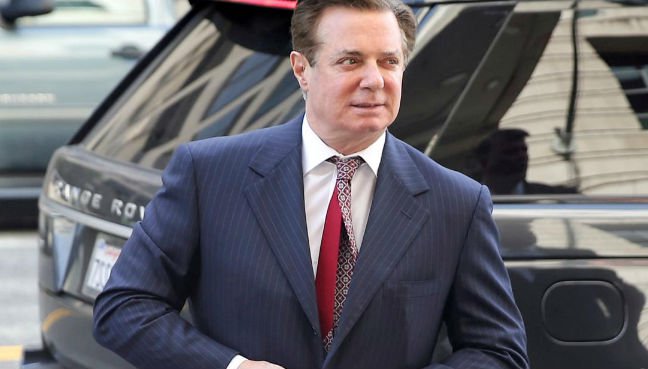 Bookkeeper says Manafort firm gave inflated income figure in loan bid