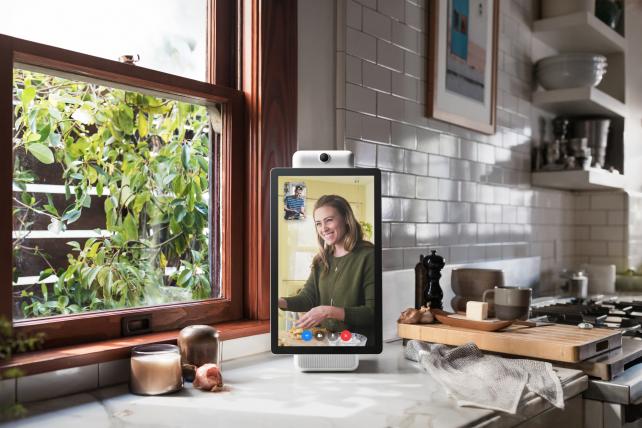 Facebook built two models of Portal one is 10 inches and the Plus is 15 inches costing $200 and $350 respectively