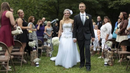 Woman donates her kidney to a guy and married him