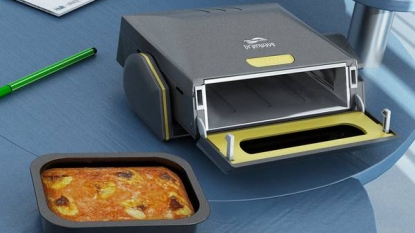 The new desk microwave will surely change your eating experience in office