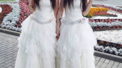 The newly-wedded husband and wife from Russia who looks like identical twins