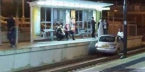 Man was arrested for parking his car on tram’s track