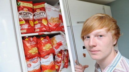 Teen who was addicted of eating salted chips finally managed to kick off the habit