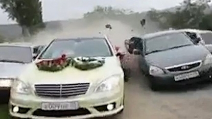 Couple trying to tie the knot in chasing car – ended in hospital