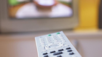 Man called emergency service because his wife was refusing to give him remote