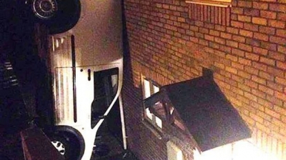 Pizza delivery van ended in between the block of flats and a brick wall