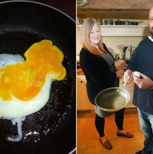 Chicken appeared in the frying pan while preparing egg