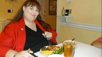 Woman who weighed around 57 stone now again found love