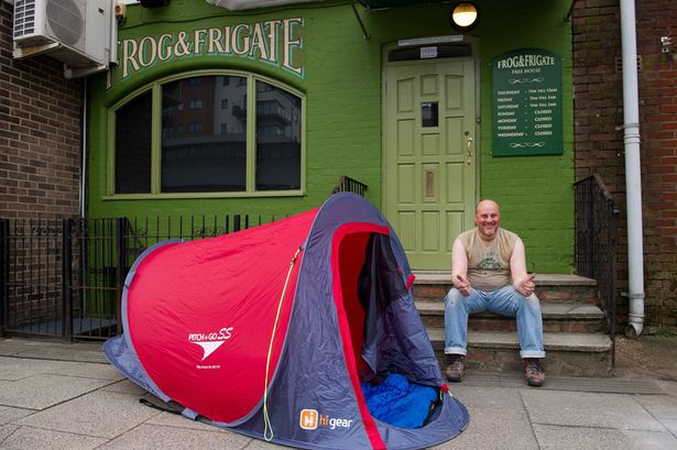 Man drove around 800 miles for the reopening of his favourite pub