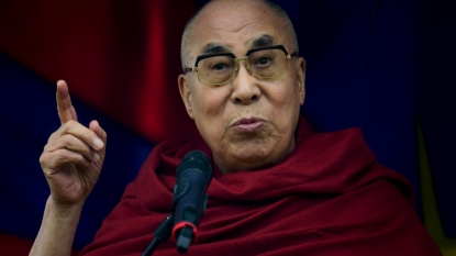 Dalai Lama joins Patti Smith on Glastonbury festival stage