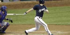 Brewers win series opener