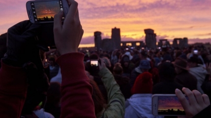 Summer Solstice: 23,000 watch sun rise over Stonehenge | Bath Chronicle