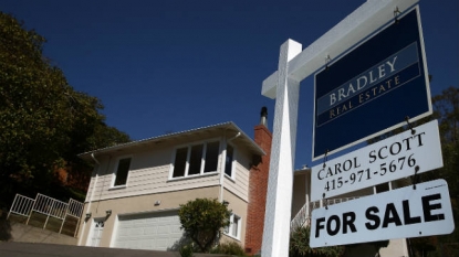 Pending home sales at 9-year high