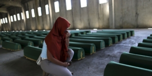 Bosnia mourns Srebrenica massacre victims