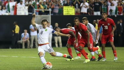 Guardado’s goals lift Mexico past Panama, 2-1, in Gold Cup