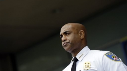 Baltimore mayor fires police commissioner