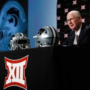 Bowlsby: Big 12 Not Disadvantaged With 10 Teams