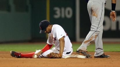 Buchholz tosses complete game, Red Sox beat Astros 6